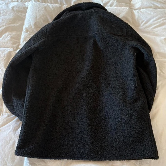 Black Collared Teddy Jacket oversized fit - Picture 5 of 6